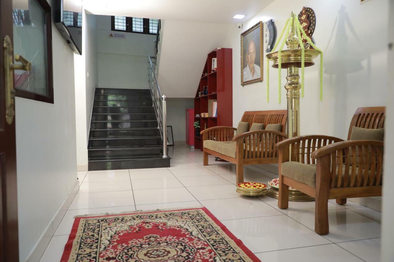 콜람 Pavithram Residency B&B 외부 사진