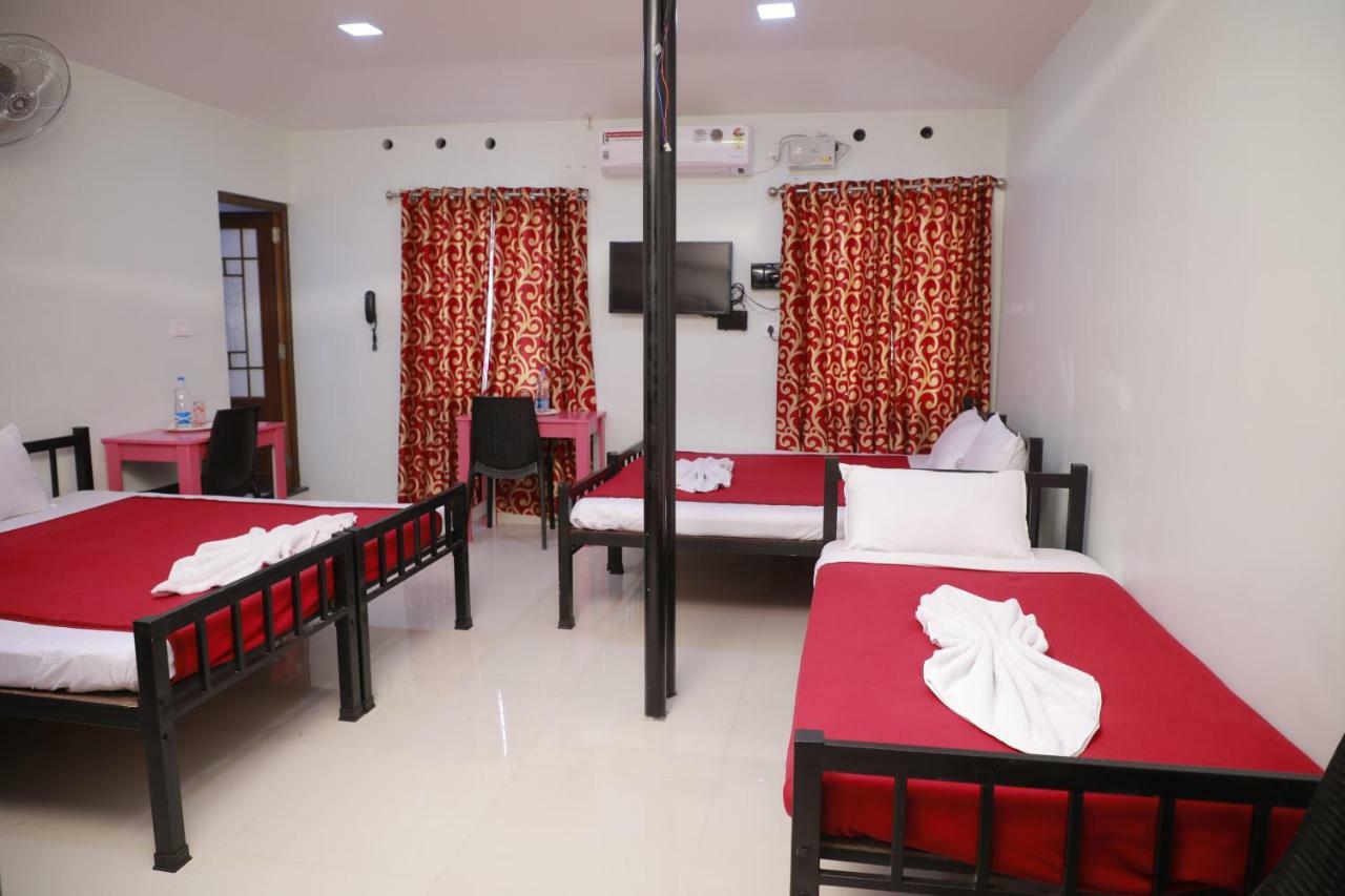 콜람 Pavithram Residency B&B 외부 사진