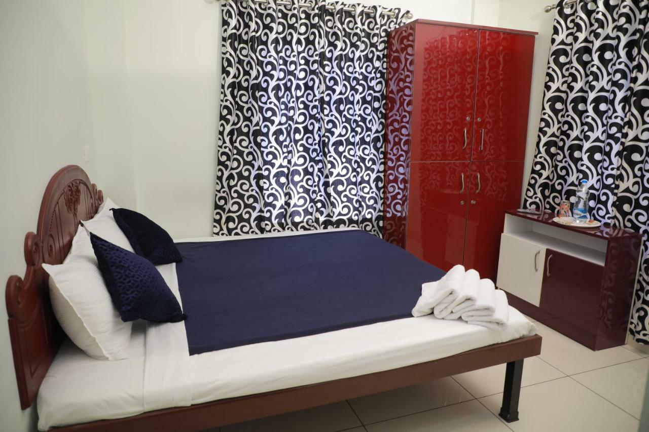 콜람 Pavithram Residency B&B 외부 사진