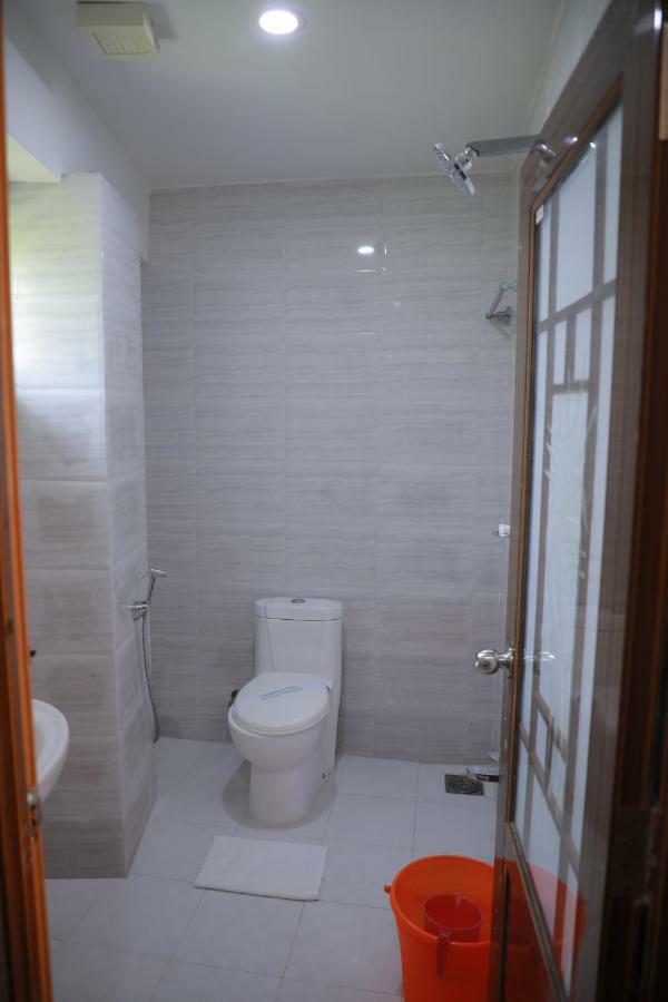 콜람 Pavithram Residency B&B 외부 사진