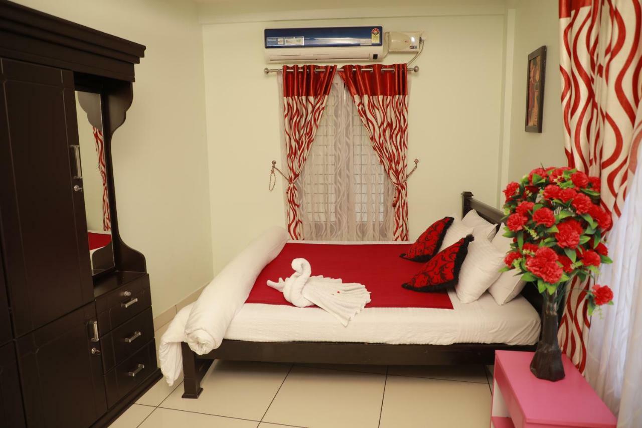 콜람 Pavithram Residency B&B 외부 사진