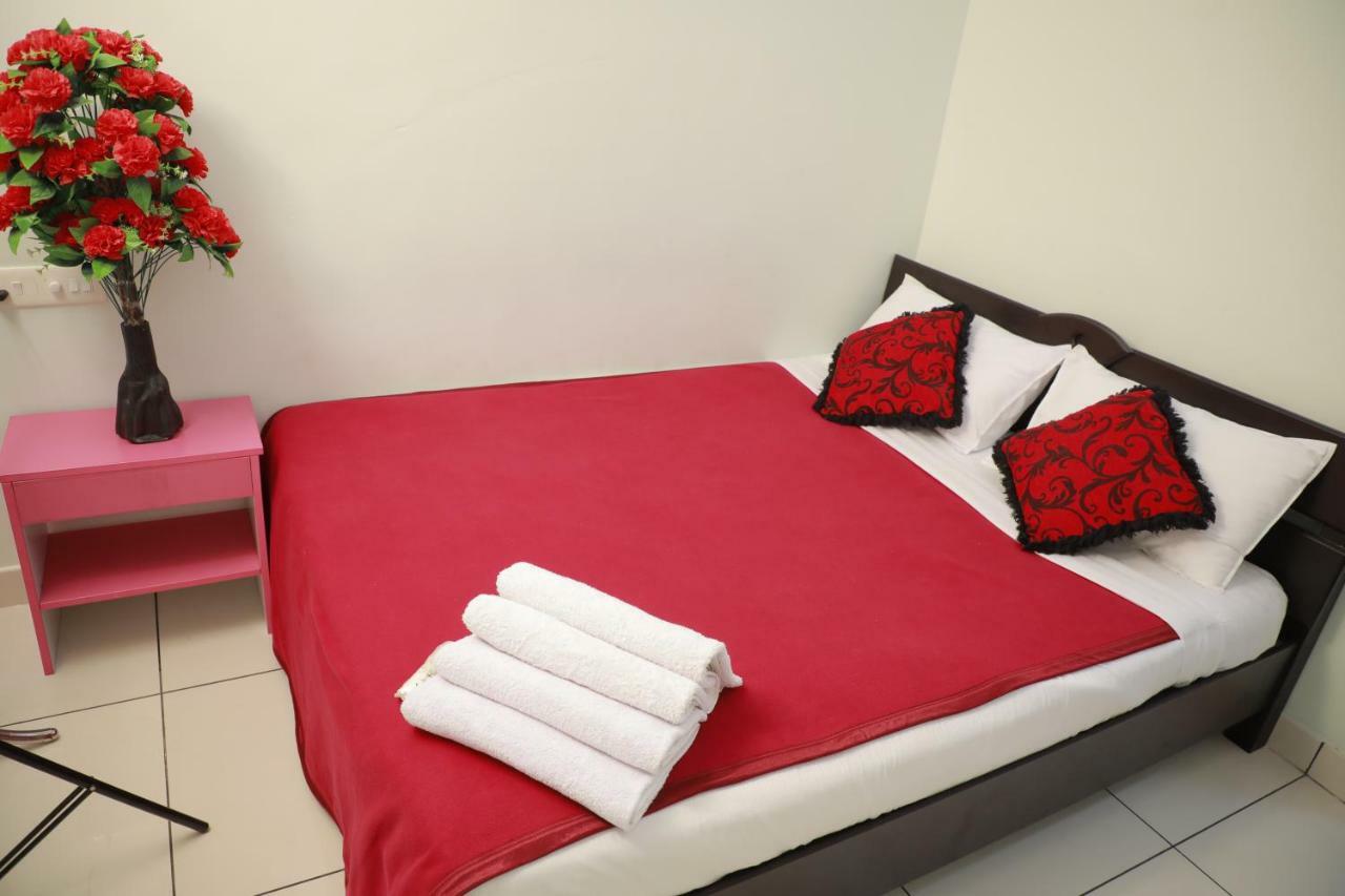콜람 Pavithram Residency B&B 외부 사진